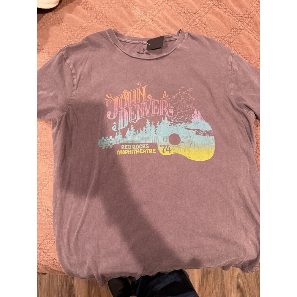 John Denver Red Rocks Amphitheatre  Graphic T-Shirt L Wrangler Retro Look